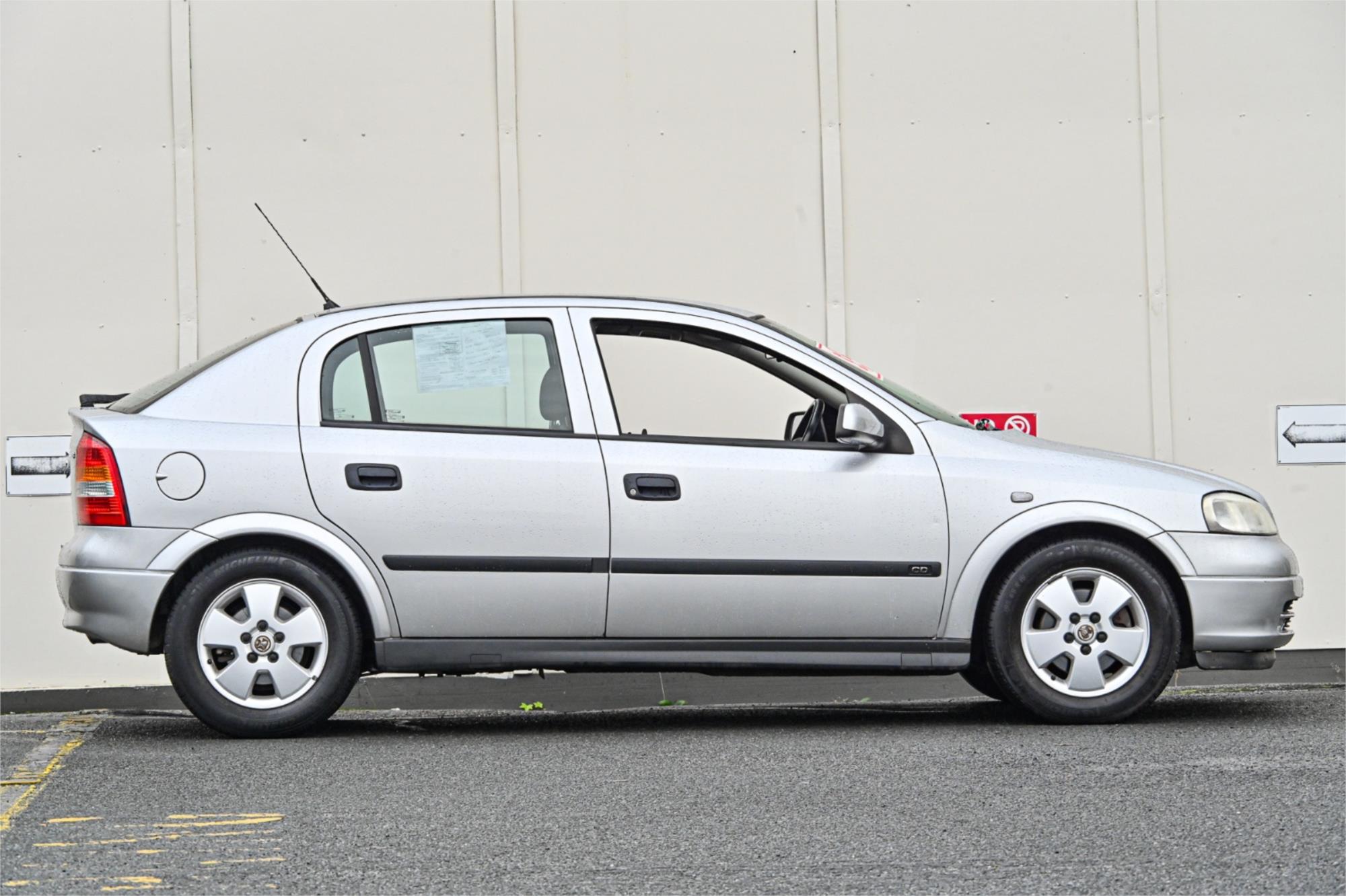 2003 HOLDEN ASTRA TS CD 4 SP AUTOMATIC 4D SEDAN