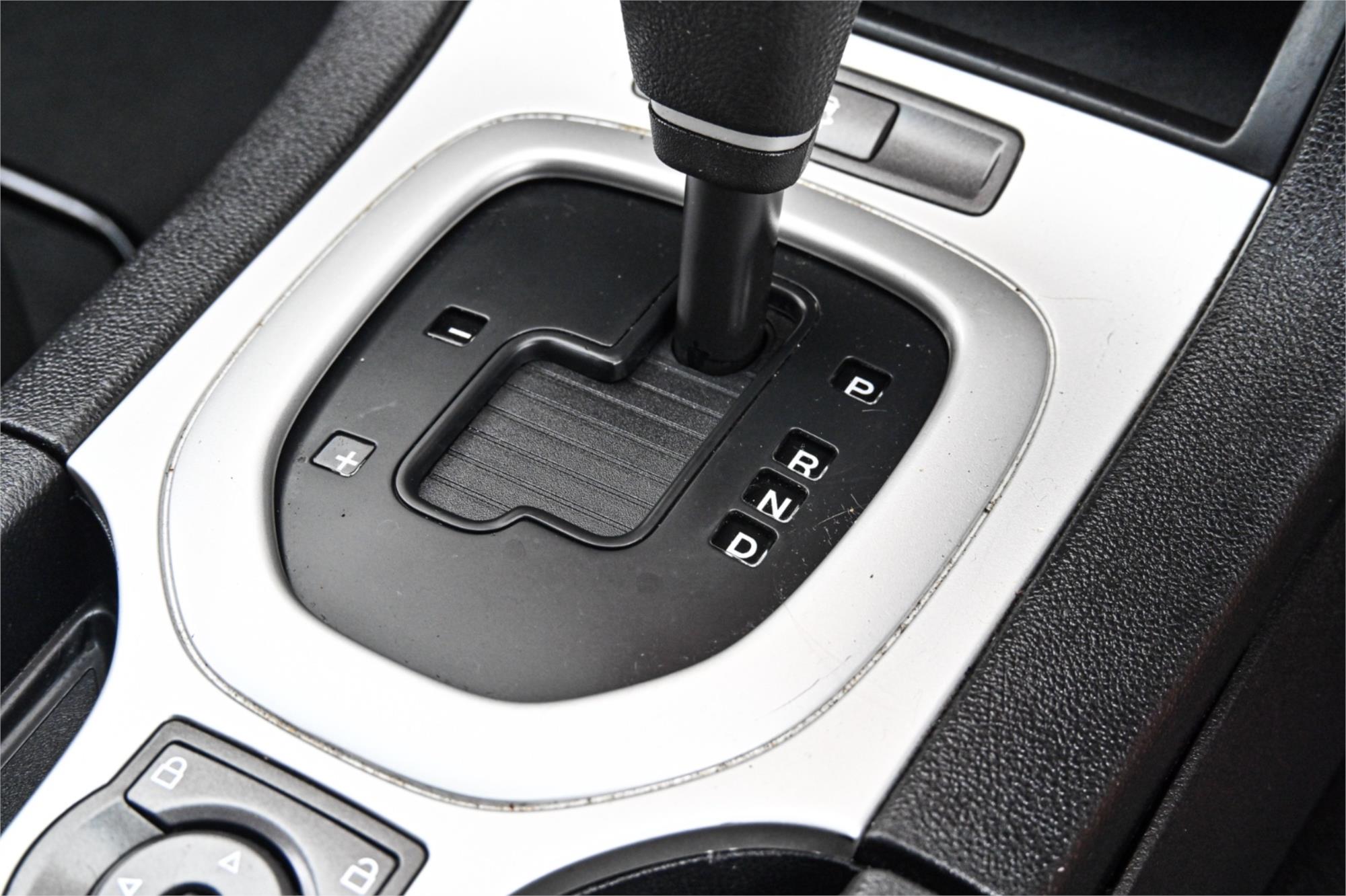 2010 HOLDEN COMMODORE VE MY10 INTERNATIONAL 6 SP AUTOMATIC 4D SEDAN