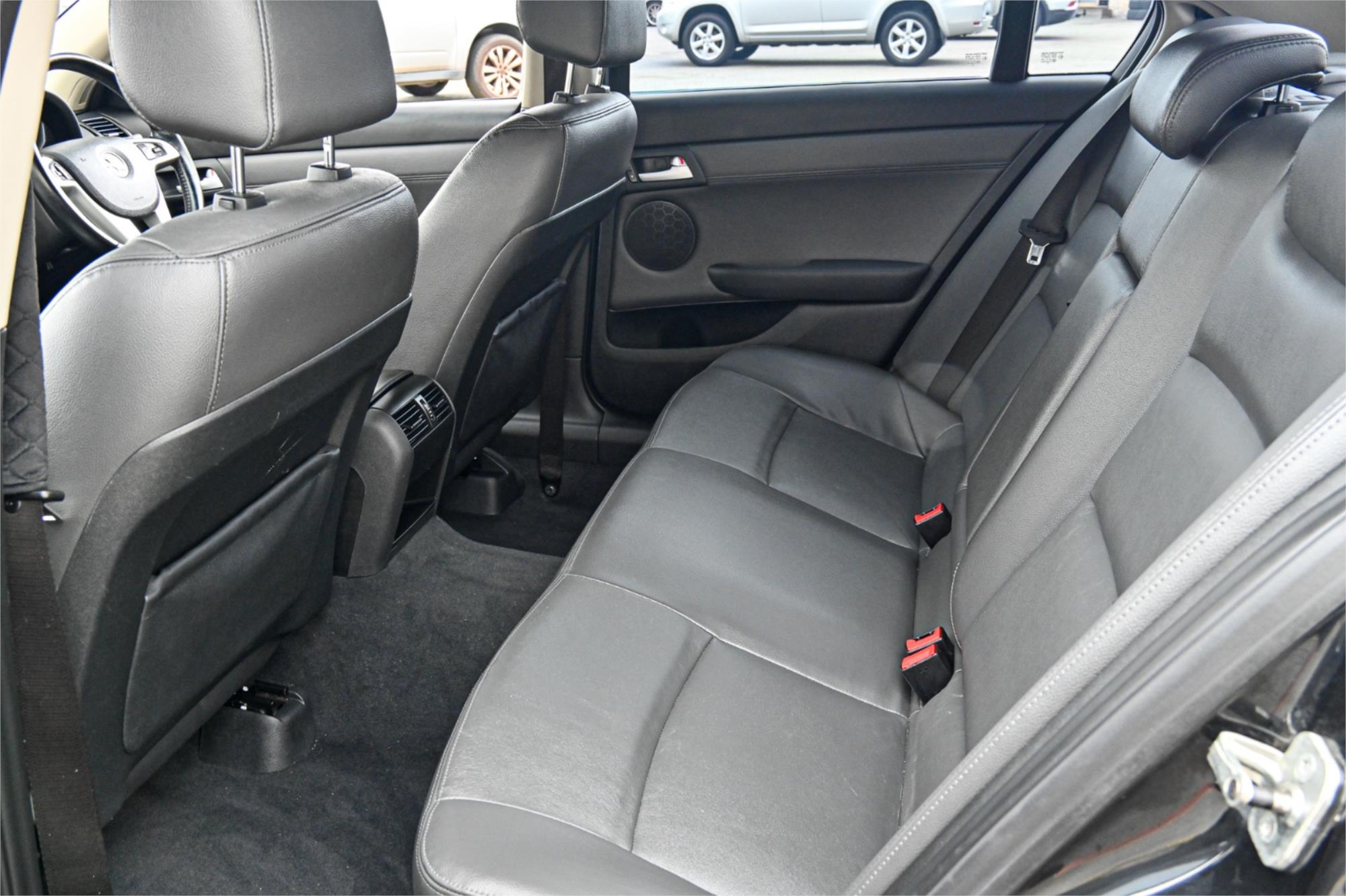 2010 HOLDEN COMMODORE VE MY10 INTERNATIONAL 6 SP AUTOMATIC 4D SEDAN