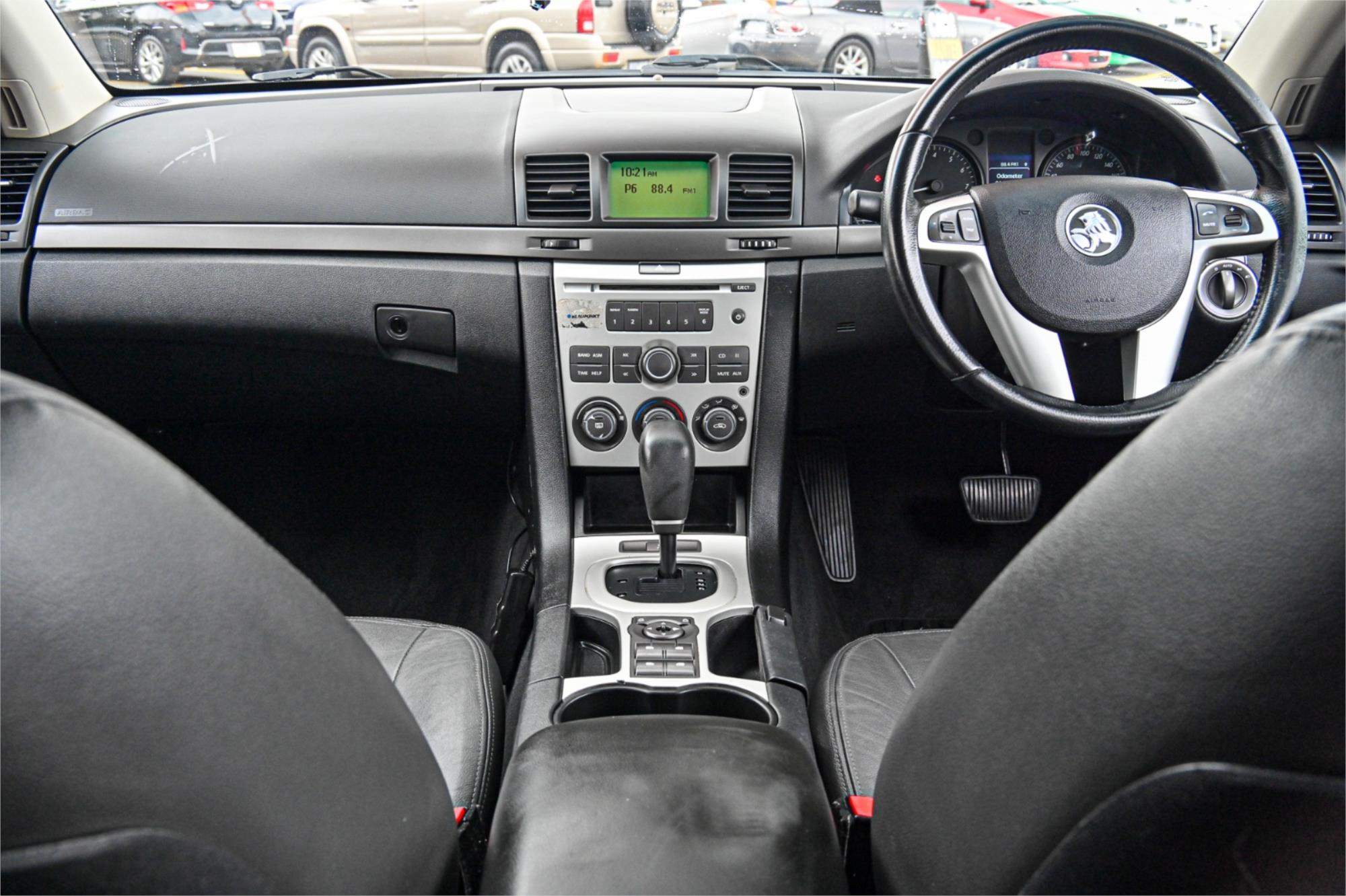 2010 HOLDEN COMMODORE VE MY10 INTERNATIONAL 6 SP AUTOMATIC 4D SEDAN