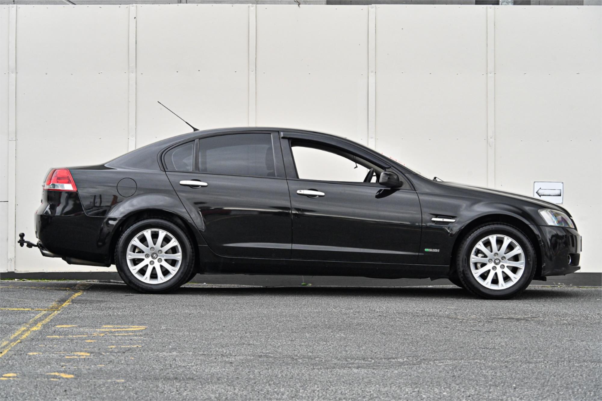 2010 HOLDEN COMMODORE VE MY10 INTERNATIONAL 6 SP AUTOMATIC 4D SEDAN