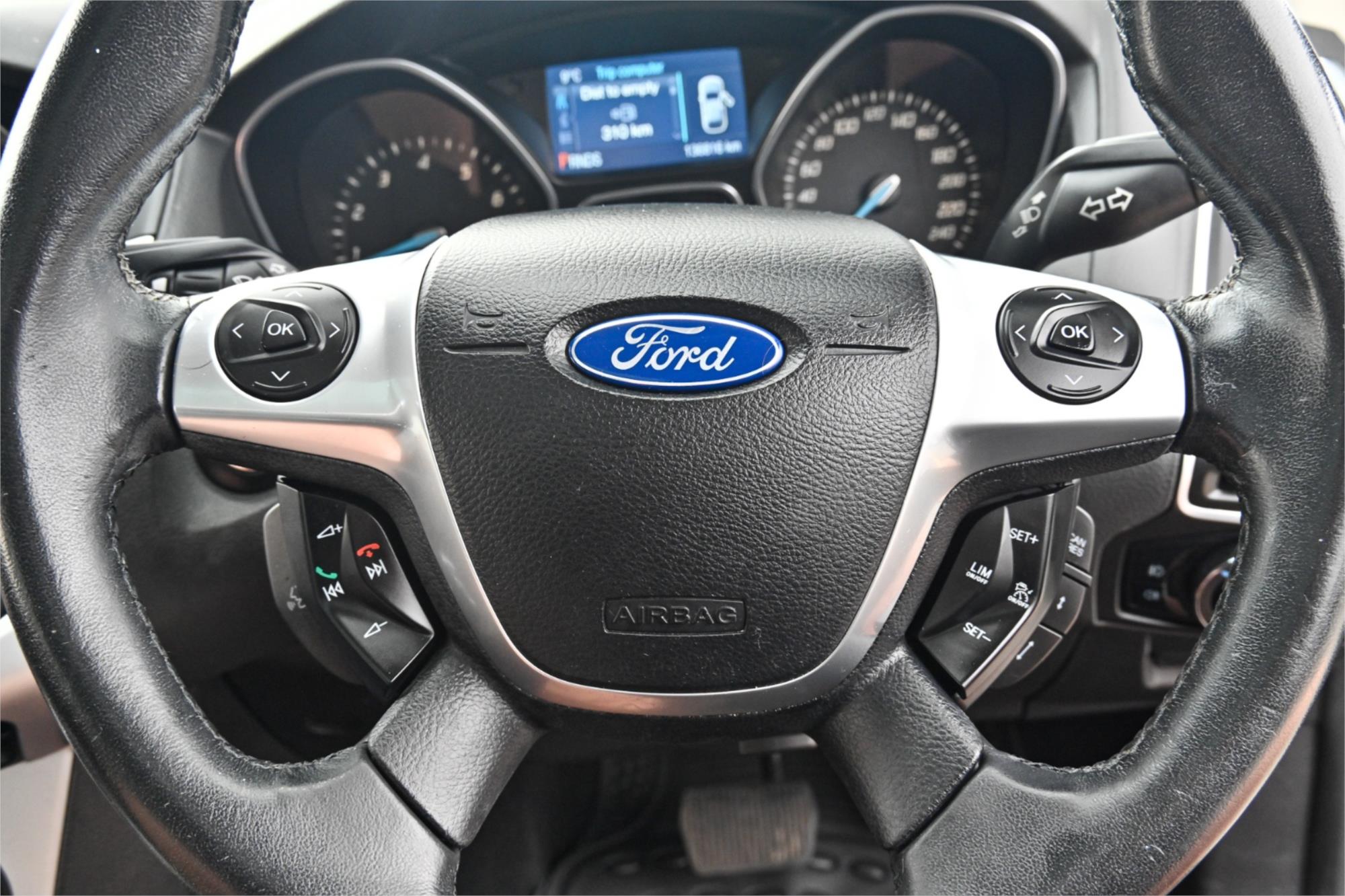 2014 FORD FOCUS LW MK2 MY14 TITANIUM 6 SP AUTOMATIC 5D HATCHBACK