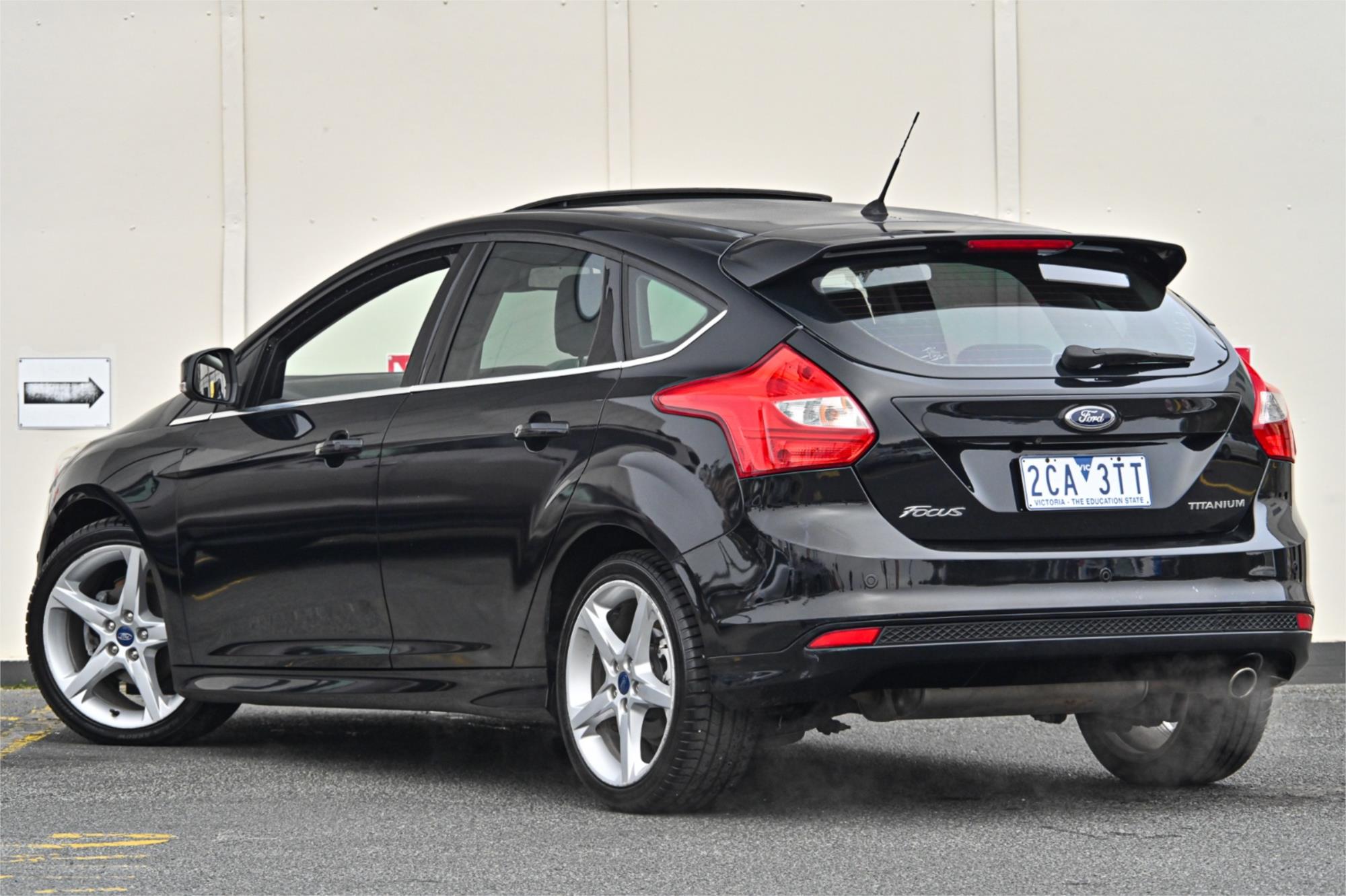 2014 FORD FOCUS LW MK2 MY14 TITANIUM 6 SP AUTOMATIC 5D HATCHBACK