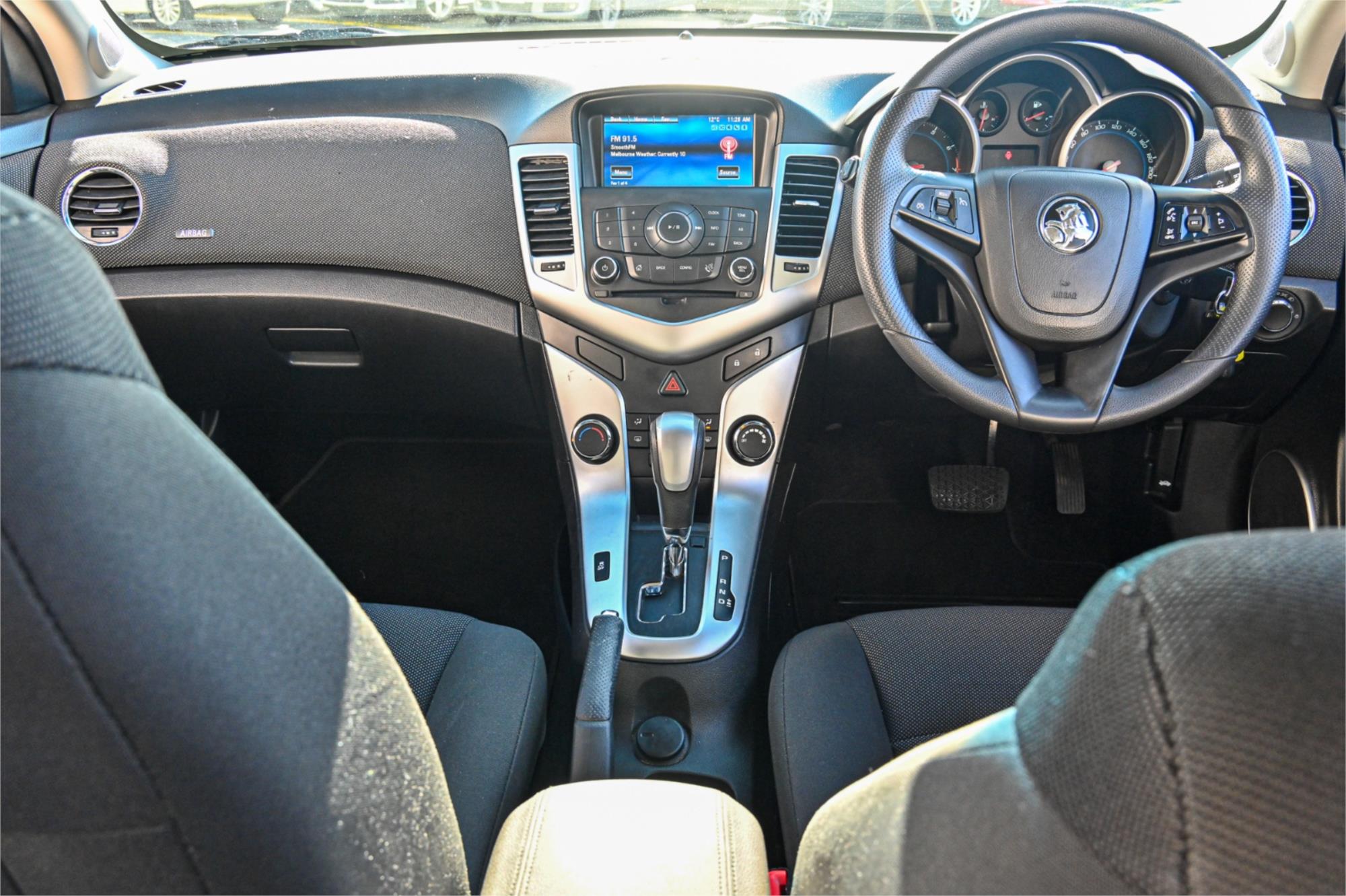 2015 HOLDEN CRUZE JH MY14 EQUIPE 6 SP AUTOMATIC 5D HATCHBACK