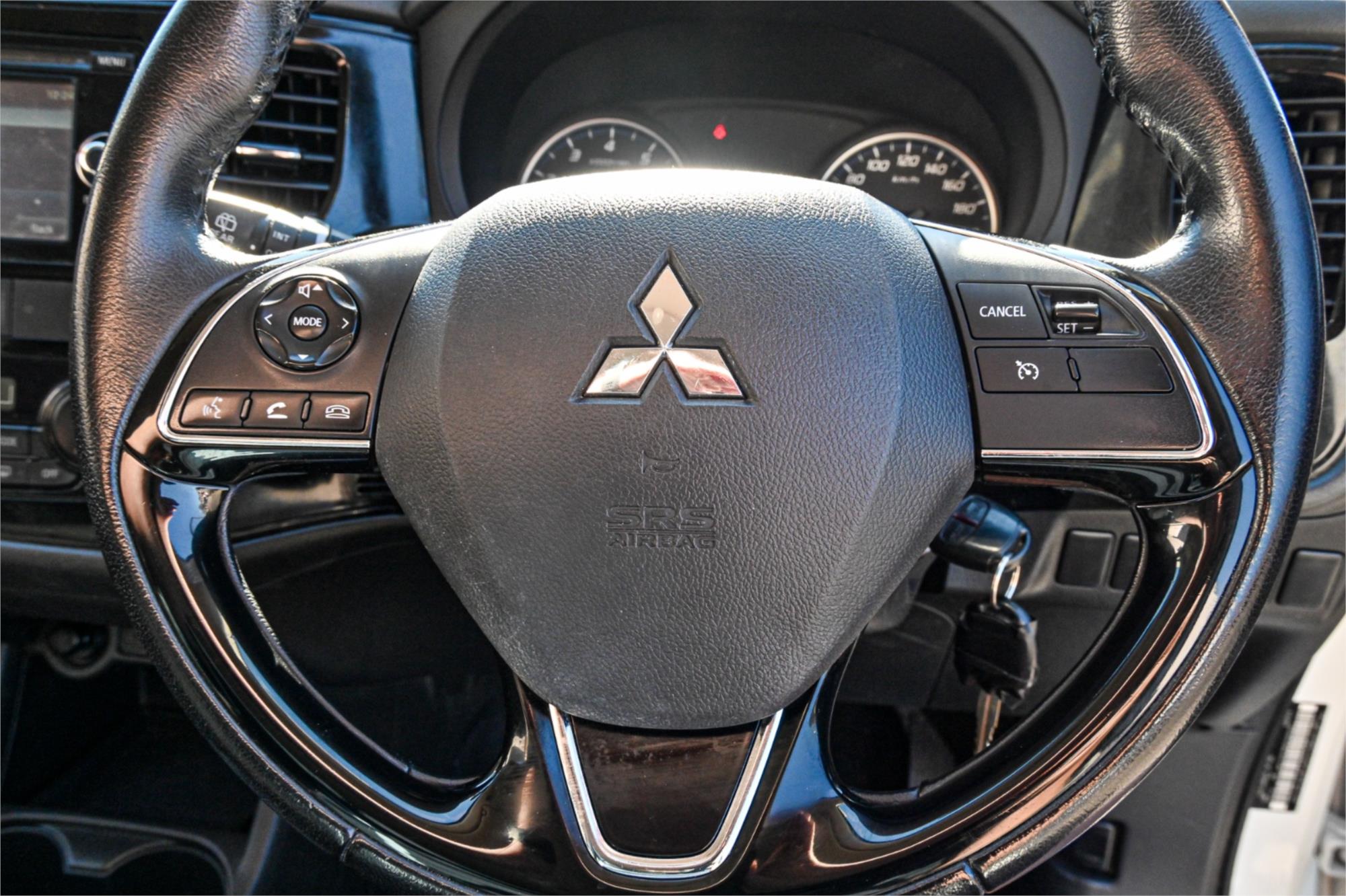 2016 MITSUBISHI OUTLANDER ZK MY16 LS (4x2) CONTINUOUS VARIABLE 4D WAGON