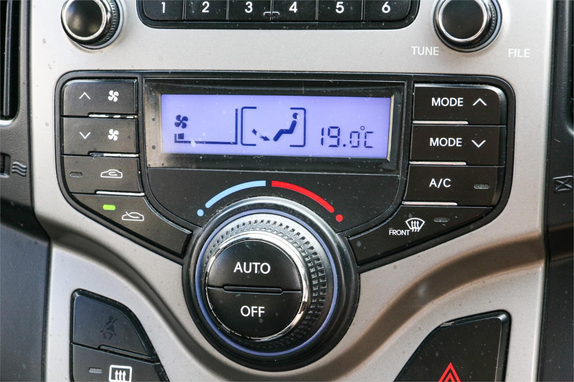2009 HYUNDAI i30 FD MY09 SR 4 SP AUTOMATIC 5D HATCHBACK