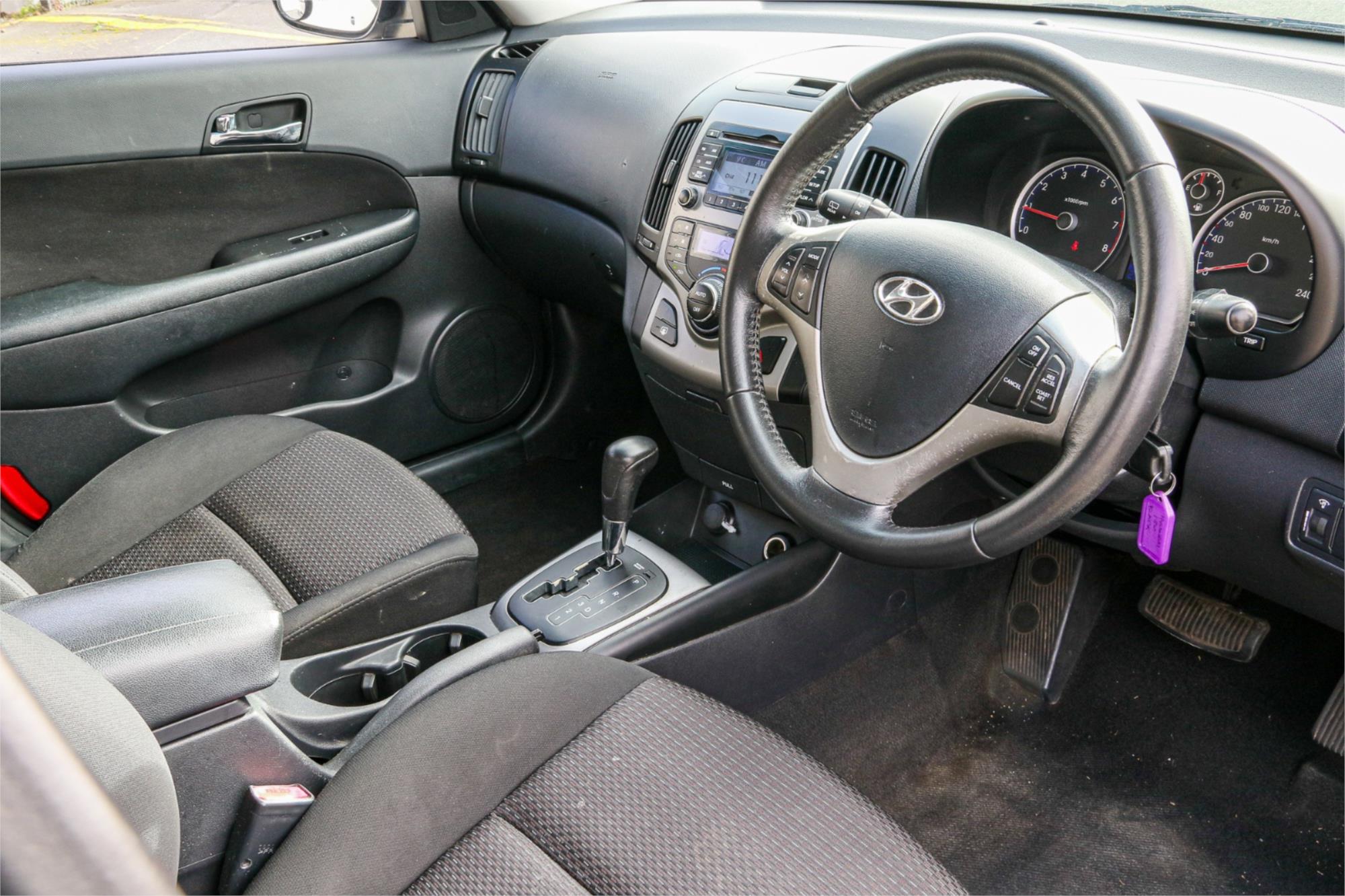 2009 HYUNDAI i30 FD MY09 SR 4 SP AUTOMATIC 5D HATCHBACK