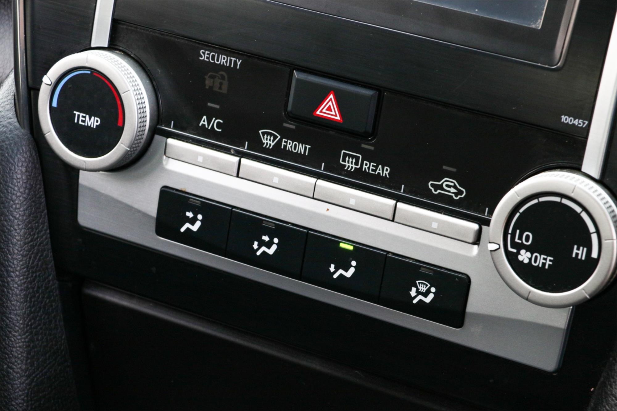 2015 TOYOTA CAMRY ASV50R ALTISE 6 SP AUTOMATIC 4D SEDAN