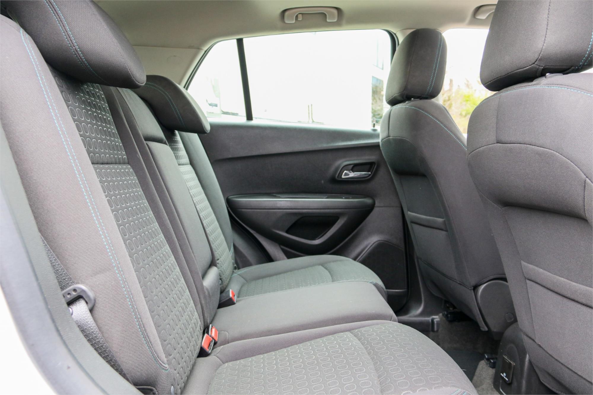 2016 HOLDEN TRAX TJ MY16 LS ACTIVE PACK 6 SP AUTOMATIC 4D WAGON