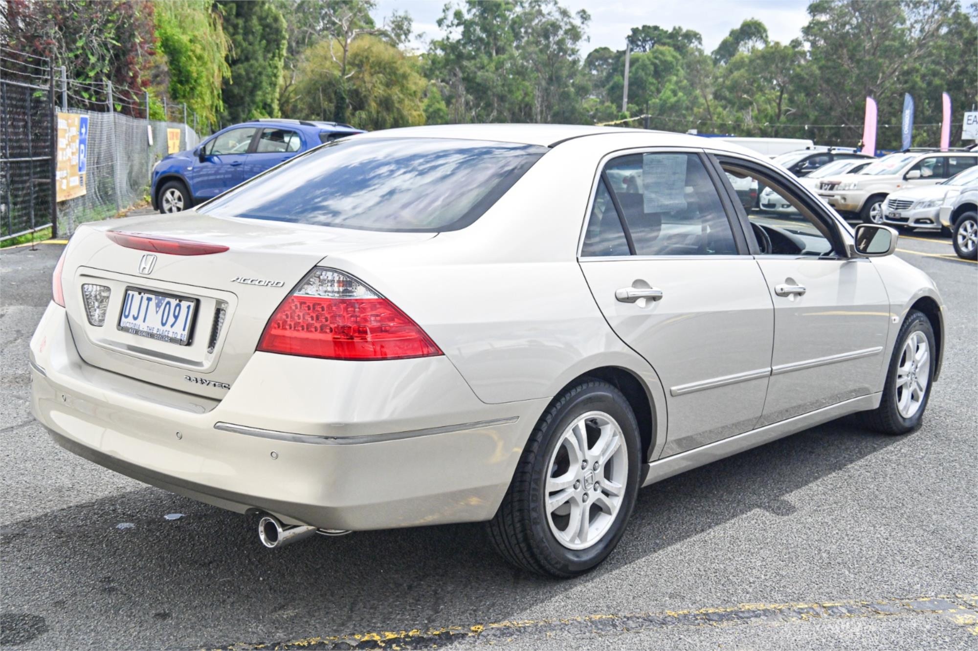 2006 HONDA ACCORD 40 VTi 5 SP AUTOMATIC 4D SEDAN