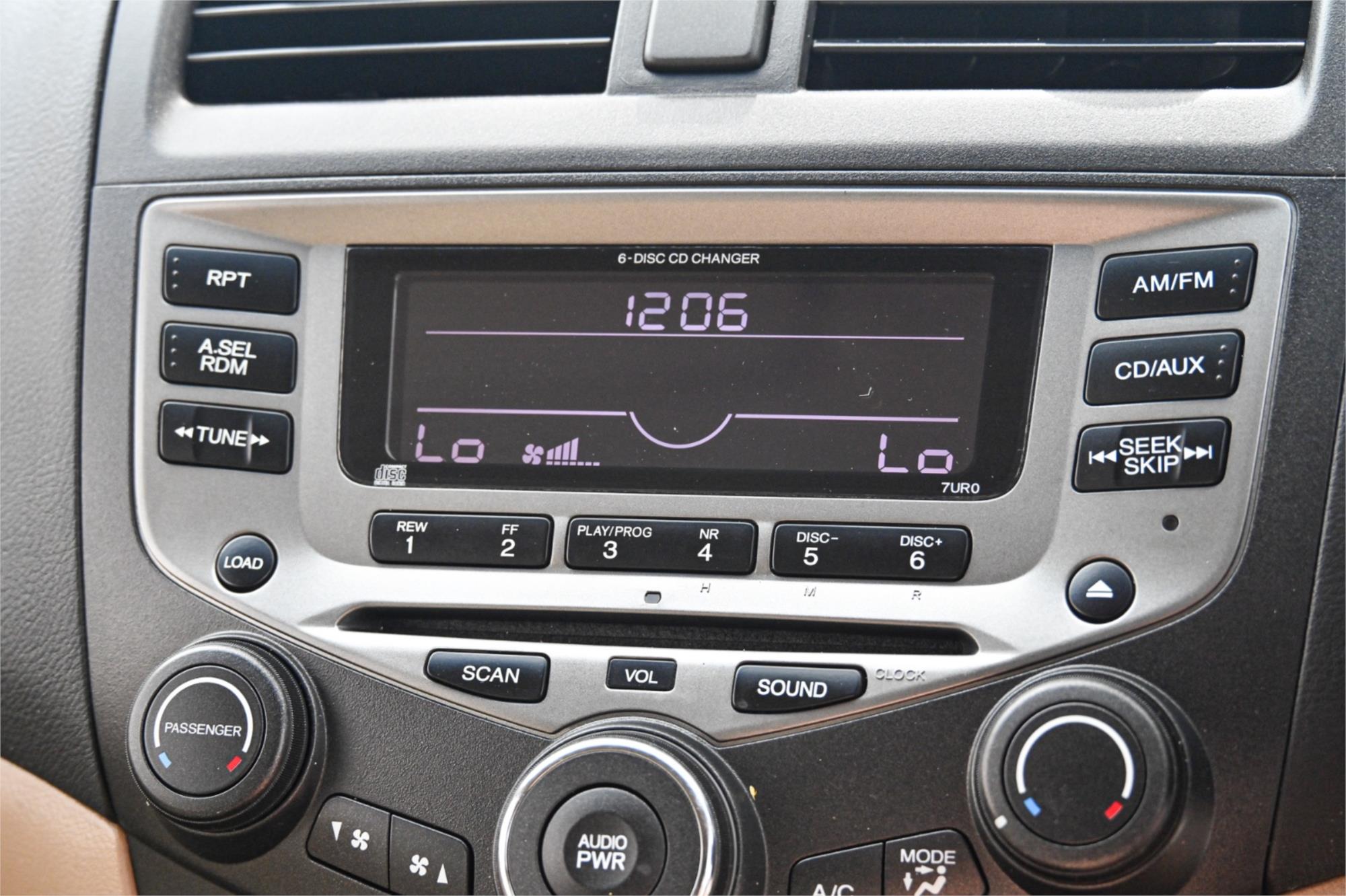 2006 HONDA ACCORD 40 VTi 5 SP AUTOMATIC 4D SEDAN
