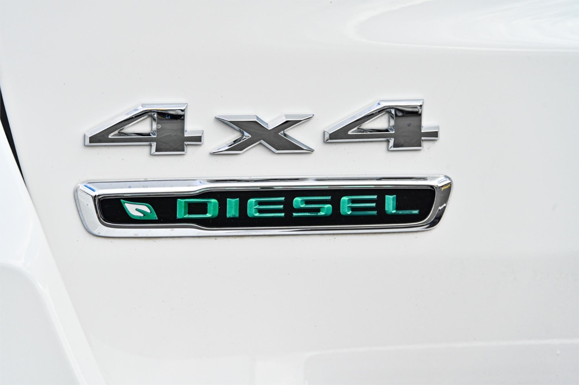 2014 JEEP GRAND CHEROKEE WK MY14 LIMITED (4x4) 8 SP AUTOMATIC 4D WAGON