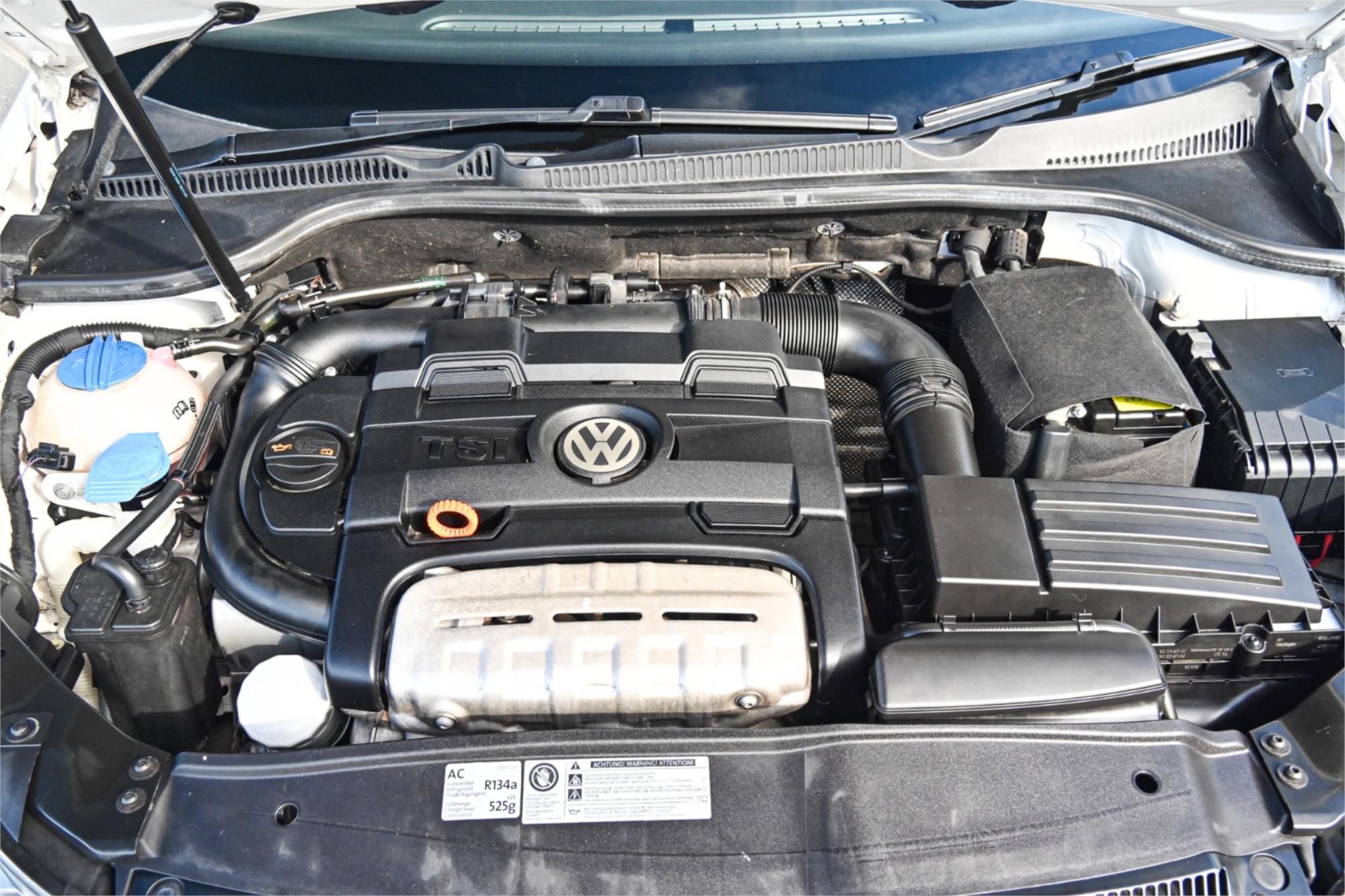 2012 VOLKSWAGEN GOLF 1K MY12 118 TSI COMFORTLINE 6 SP MANUAL 5D HATCHBACK