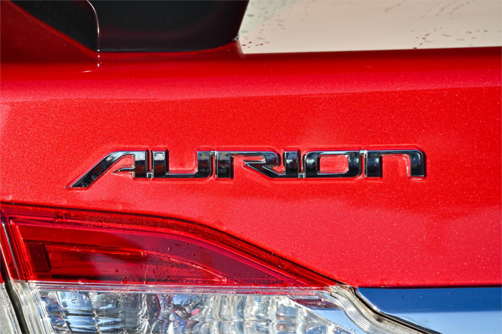 2012 TOYOTA AURION GSV50R TOURING SE 6 SP AUTOMATIC 4D SEDAN