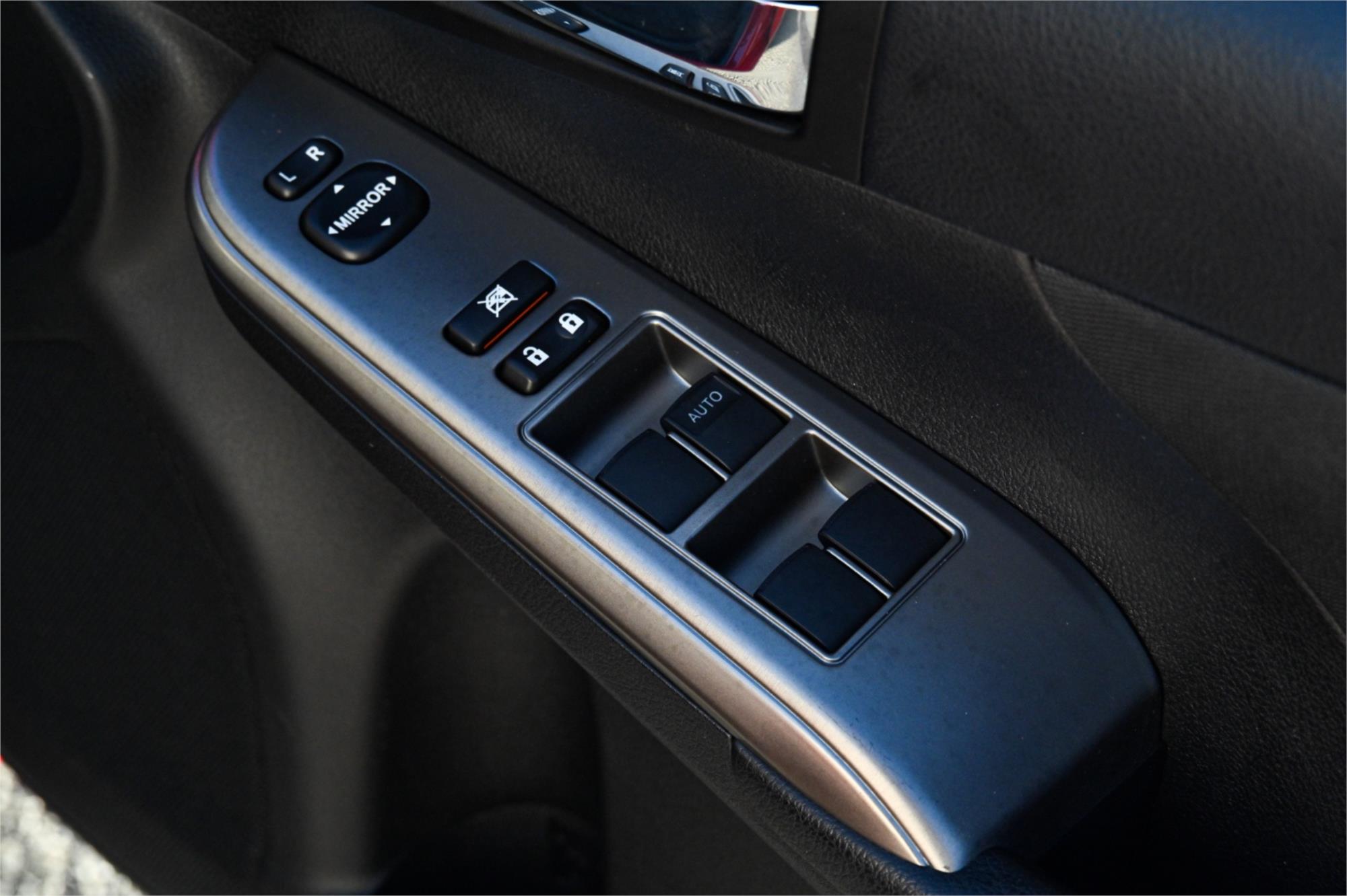 2012 TOYOTA AURION GSV50R TOURING SE 6 SP AUTOMATIC 4D SEDAN
