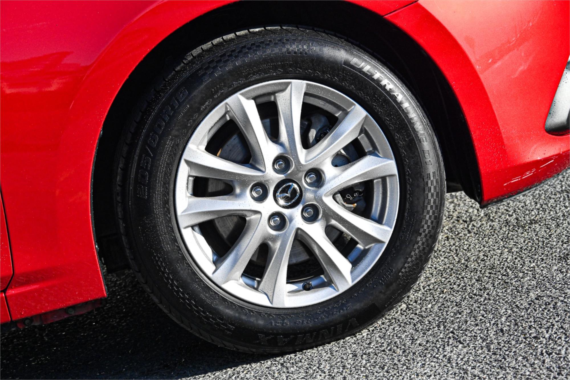 2015 MAZDA MAZDA3 BM MY15 TOURING 6 SP AUTOMATIC 4D SEDAN