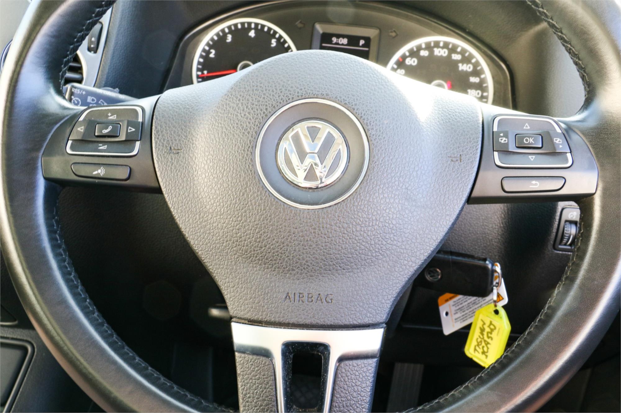 2013 VOLKSWAGEN TIGUAN 5NC MY14 132 TSI PACIFIC 7 SP AUTO DIRECT SHIFT 4D WAGON