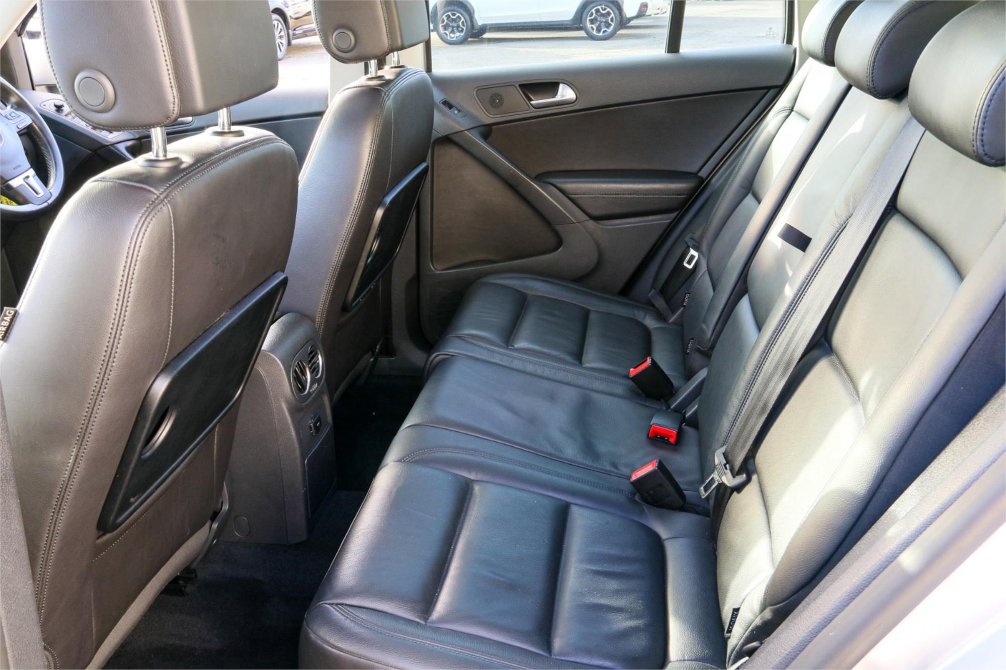 2013 VOLKSWAGEN TIGUAN 5NC MY14 132 TSI PACIFIC 7 SP AUTO DIRECT SHIFT 4D WAGON