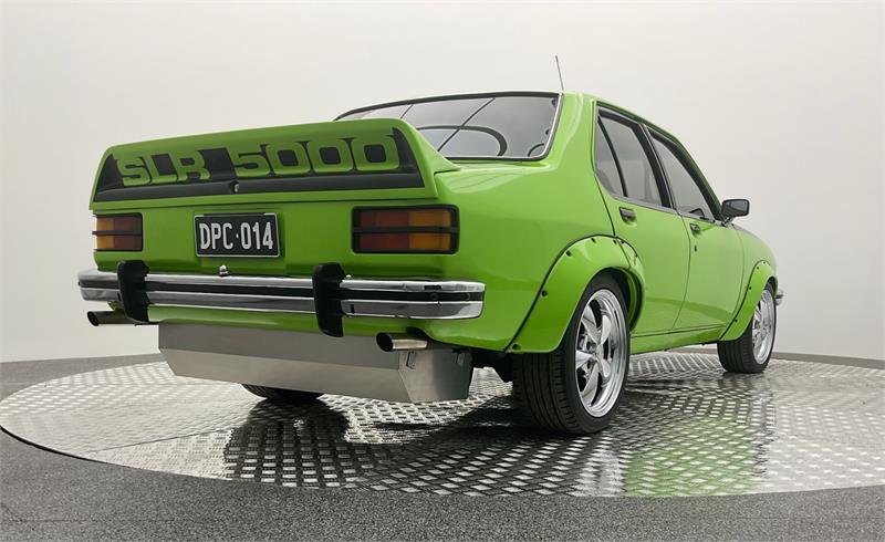 1977 HOLDEN TORANA LX SL/R 5000 3 SP AUTOMATIC 4D SEDAN