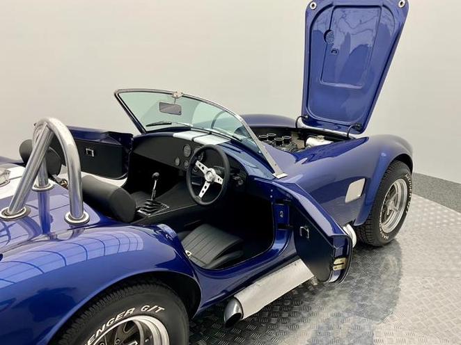 1965 AC COBRA REPLICA 5 SP MANUAL 2D CONVERTIBLE