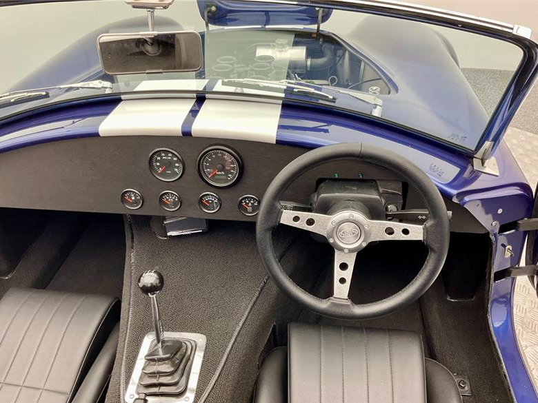 1965 AC COBRA REPLICA 5 SP MANUAL 2D CONVERTIBLE