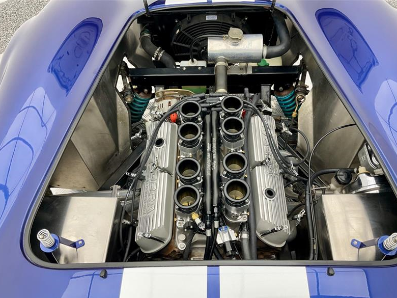 1965 AC COBRA REPLICA 5 SP MANUAL 2D CONVERTIBLE