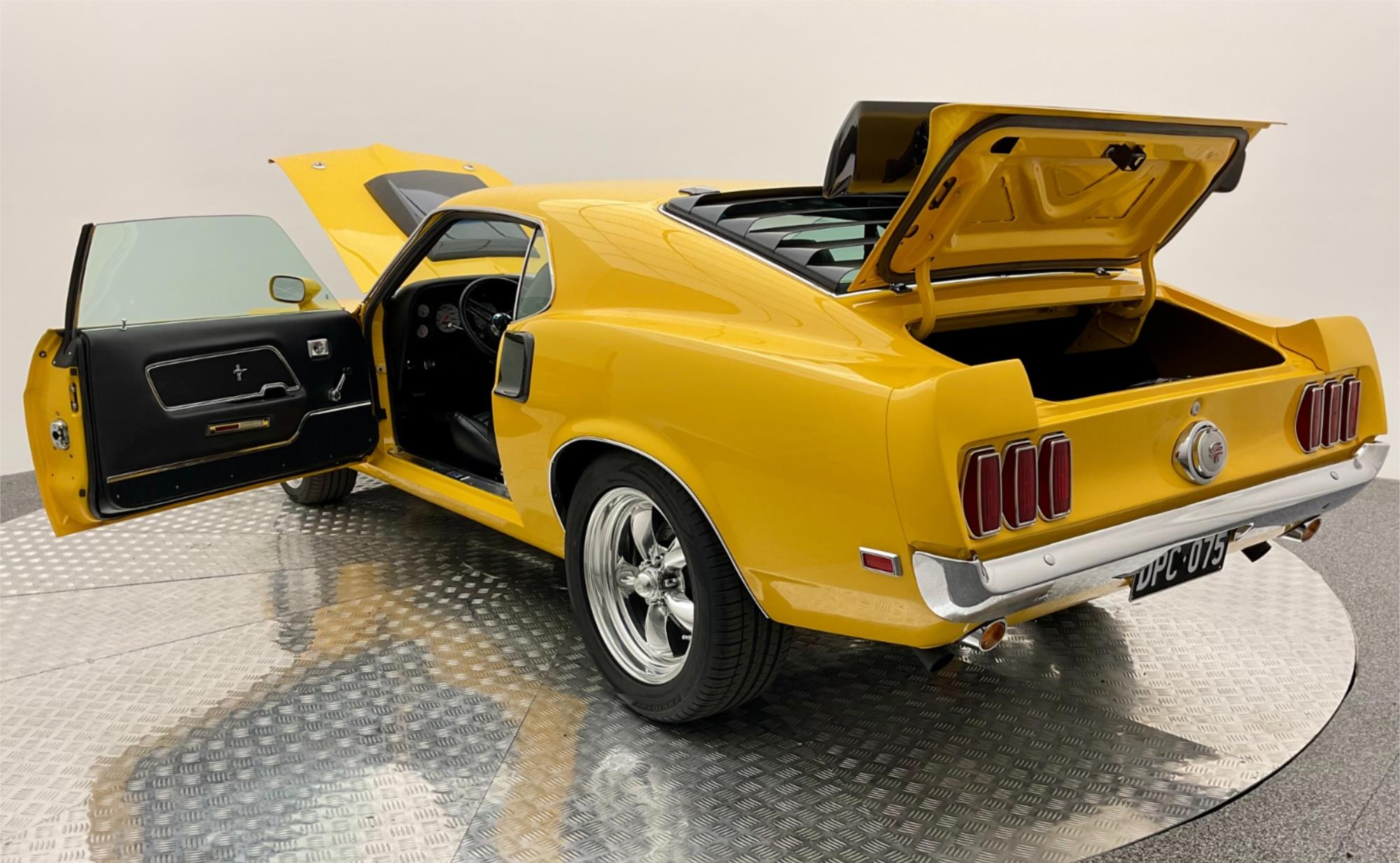1969 FORD MUSTANG 3 SP AUTOMATIC 2D HARDTOP