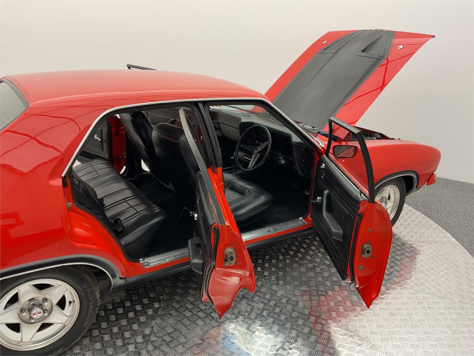 1976 FORD FALCON XB GT 3 SP AUTOMATIC 4D SEDAN
