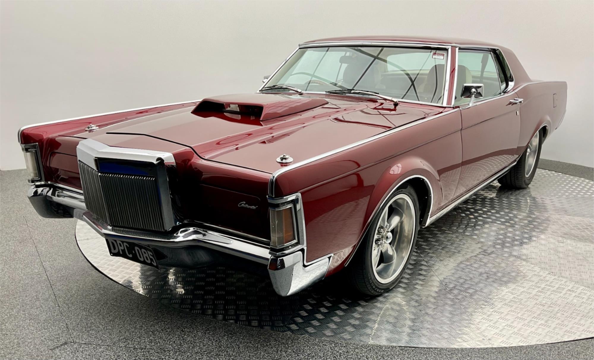 1969 LINCOLN CONTINENTAL MARK III 4 SP AUTOMATIC + OVERDRIVE COUPE