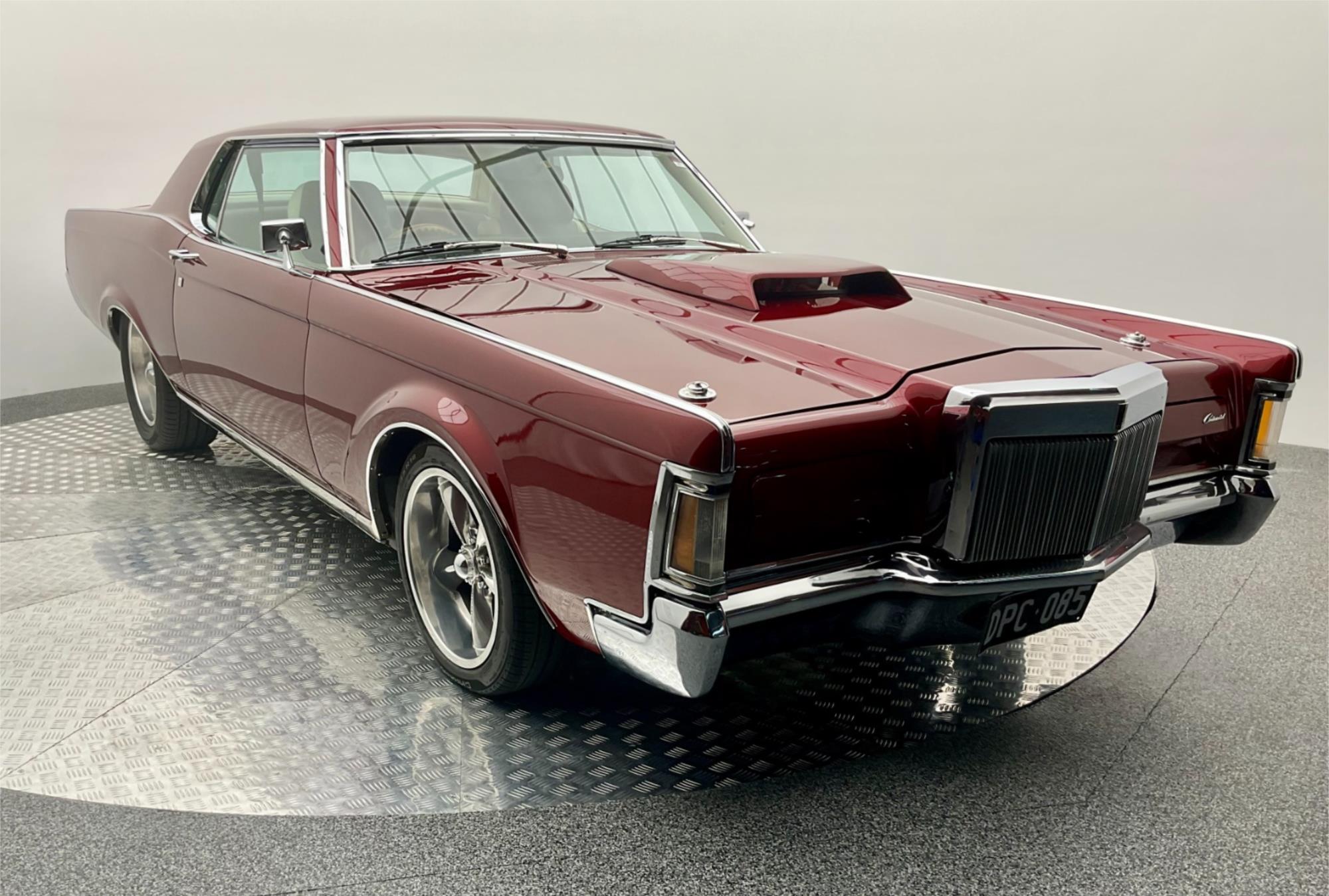 1969 LINCOLN CONTINENTAL MARK III 4 SP AUTOMATIC + OVERDRIVE COUPE