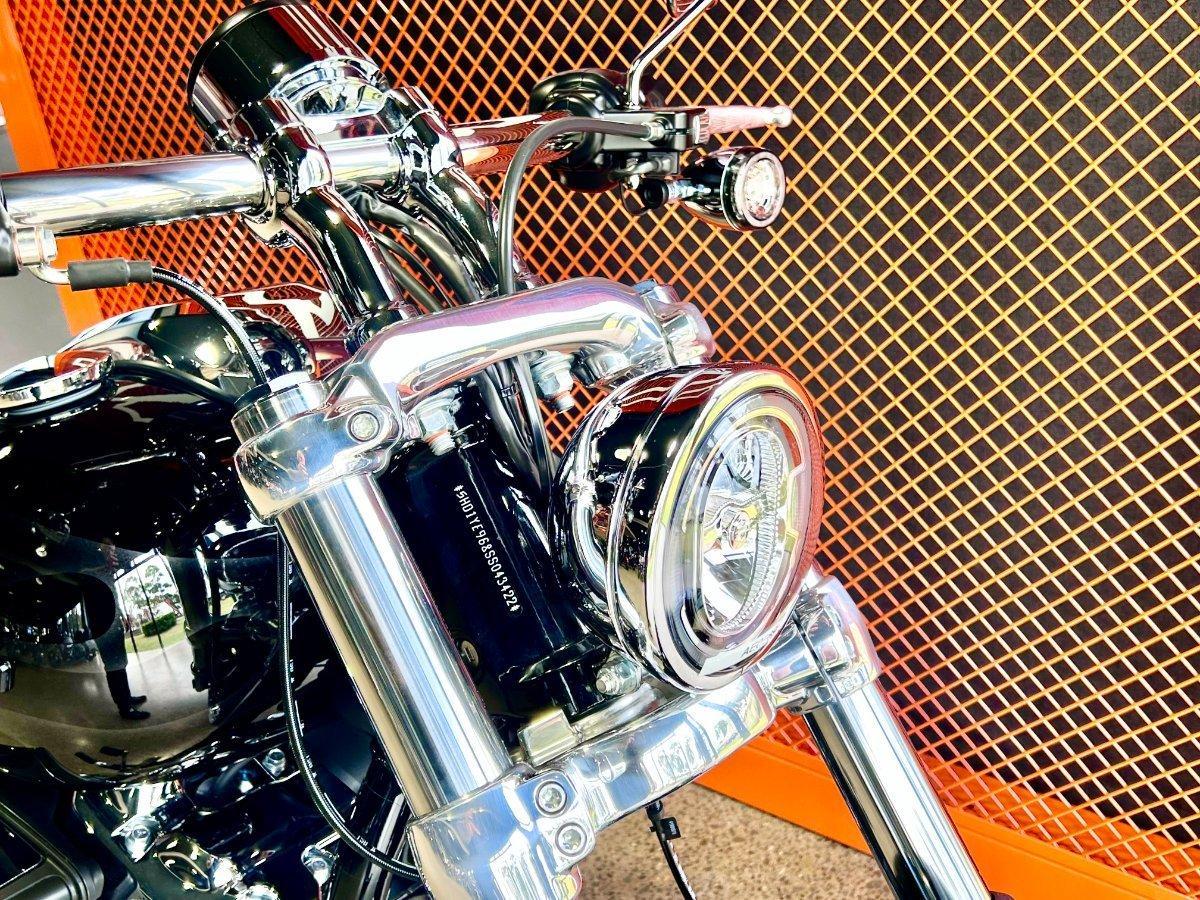 2025 HARLEY-DAVIDSON FXBR BREAKOUT (117) CRUISER