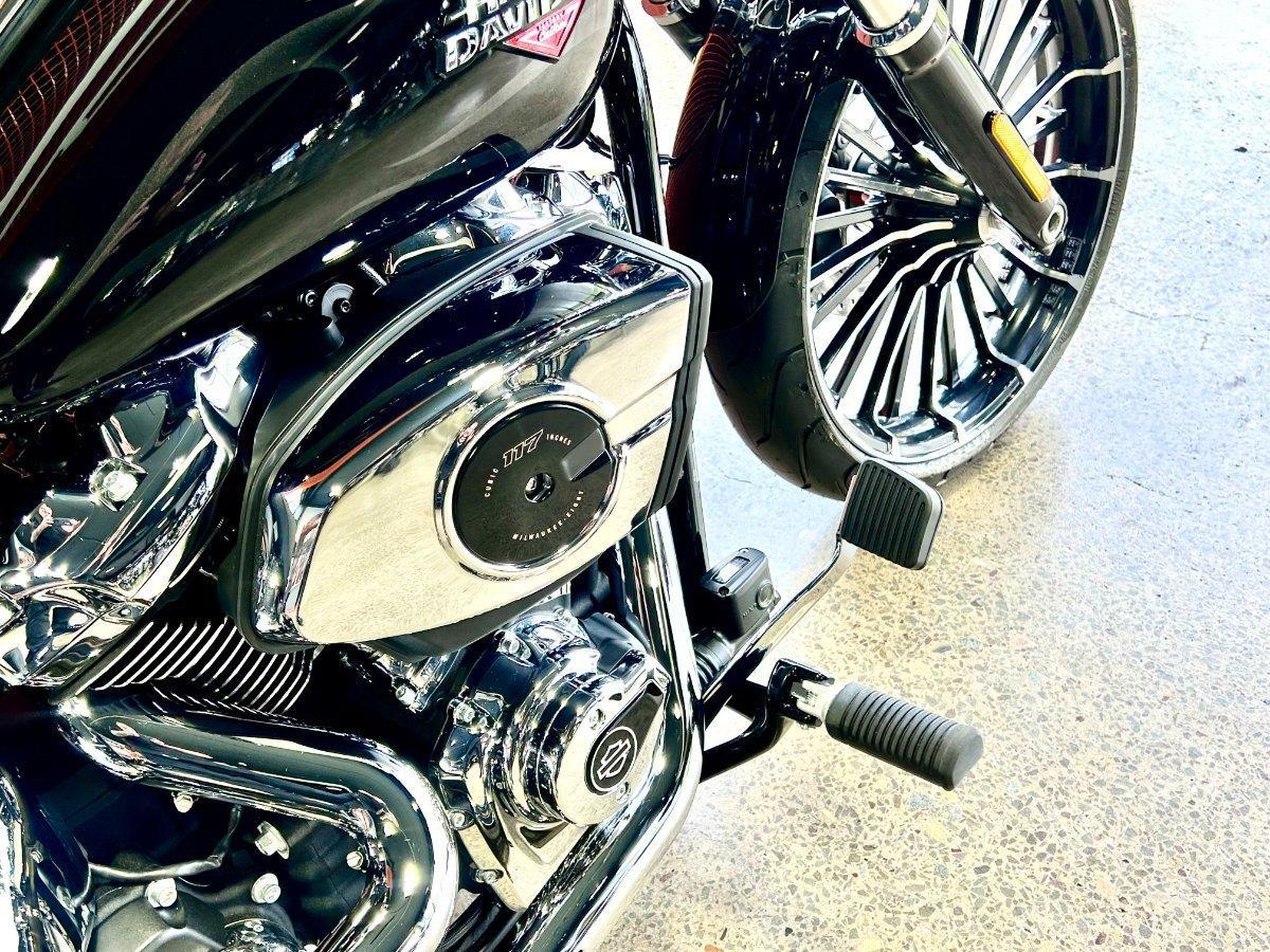 2025 HARLEY-DAVIDSON FXBR BREAKOUT (117) CRUISER