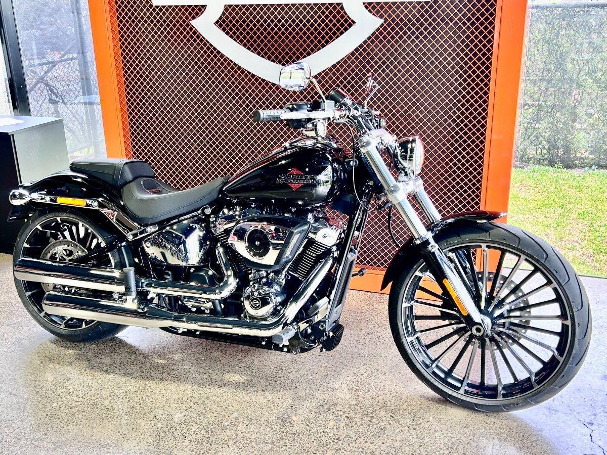 2025 HARLEY-DAVIDSON FXBR BREAKOUT (117) CRUISER