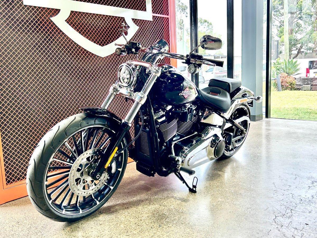 2025 HARLEY-DAVIDSON FXBR BREAKOUT (117) CRUISER