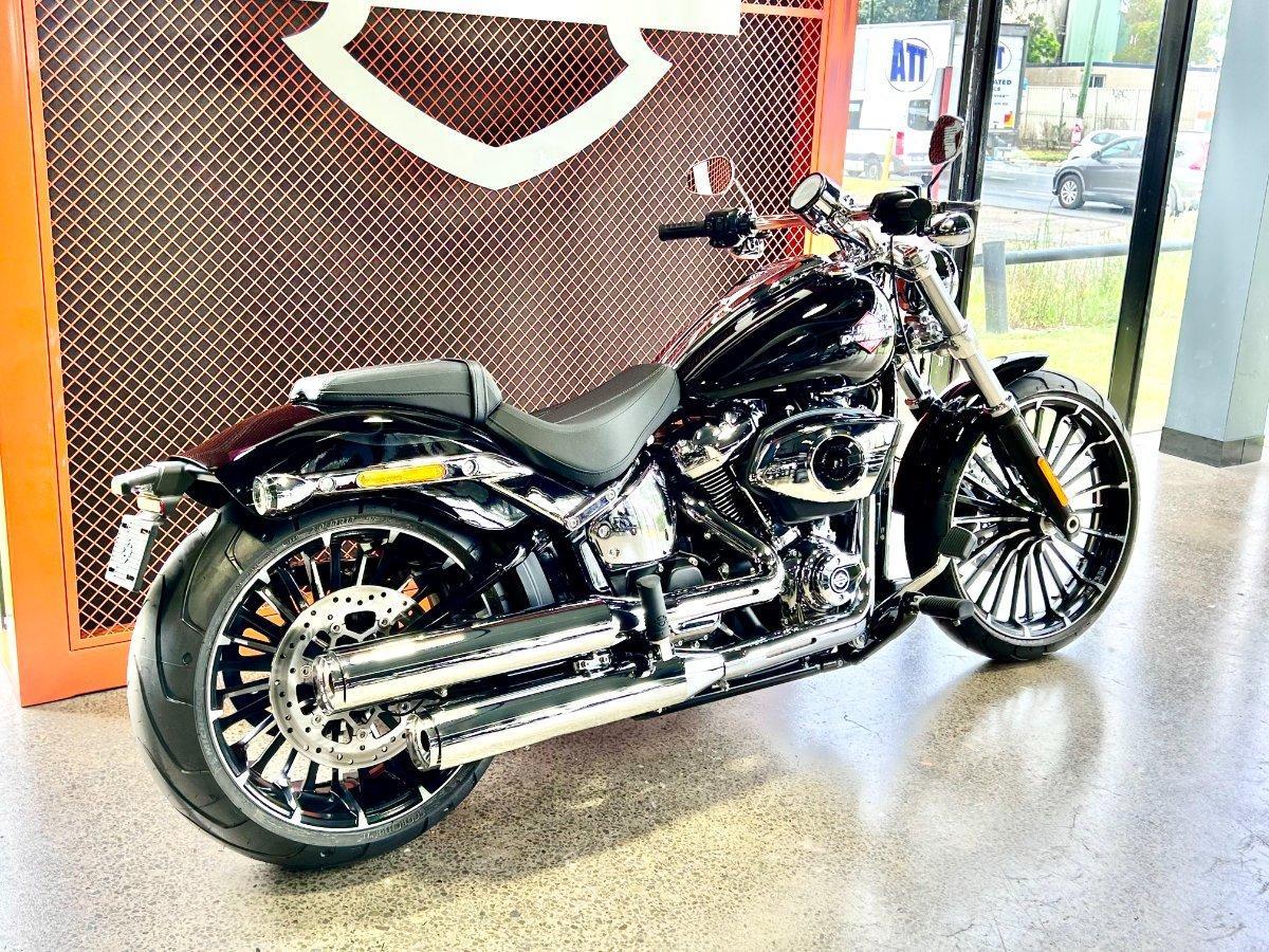 2025 HARLEY-DAVIDSON FXBR BREAKOUT (117) CRUISER