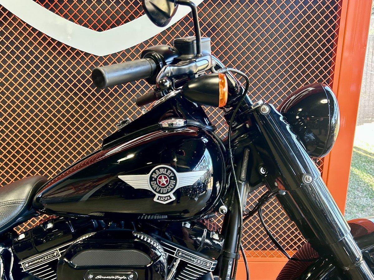 2017 HARLEY-DAVIDSON FLSTFBS FAT BOY S CRUISER