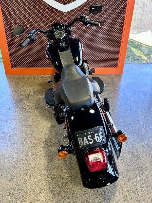 2017 HARLEY-DAVIDSON FLSTFBS FAT BOY S CRUISER