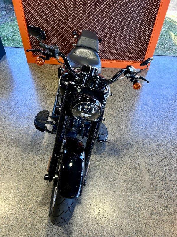 2017 HARLEY-DAVIDSON FLSTFBS FAT BOY S CRUISER