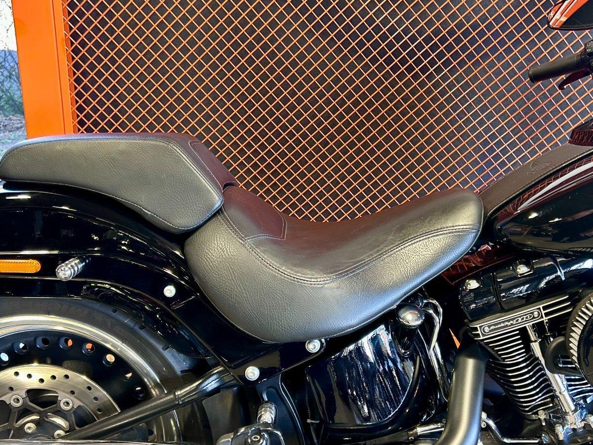 2017 HARLEY-DAVIDSON FLSTFBS FAT BOY S CRUISER
