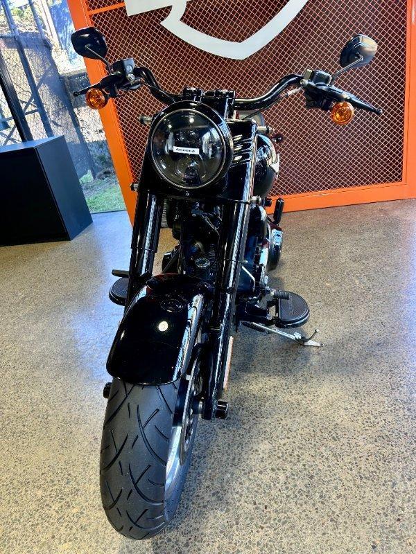 2017 HARLEY-DAVIDSON FLSTFBS FAT BOY S CRUISER
