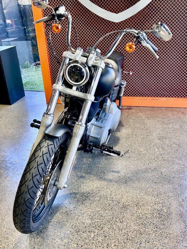 2009 HARLEY-DAVIDSON FXDB STREET BOB CRUISER