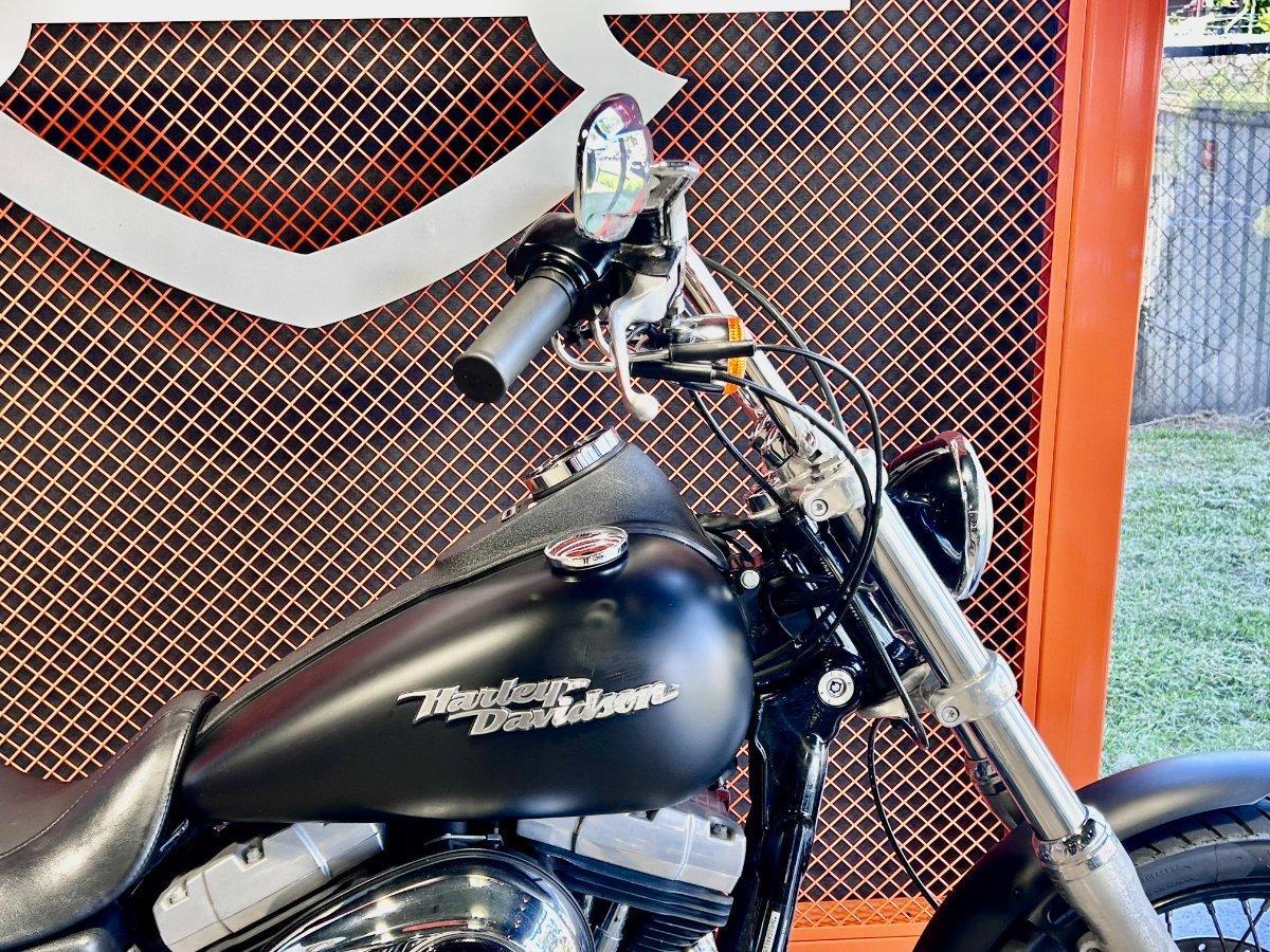 2009 HARLEY-DAVIDSON FXDB STREET BOB CRUISER