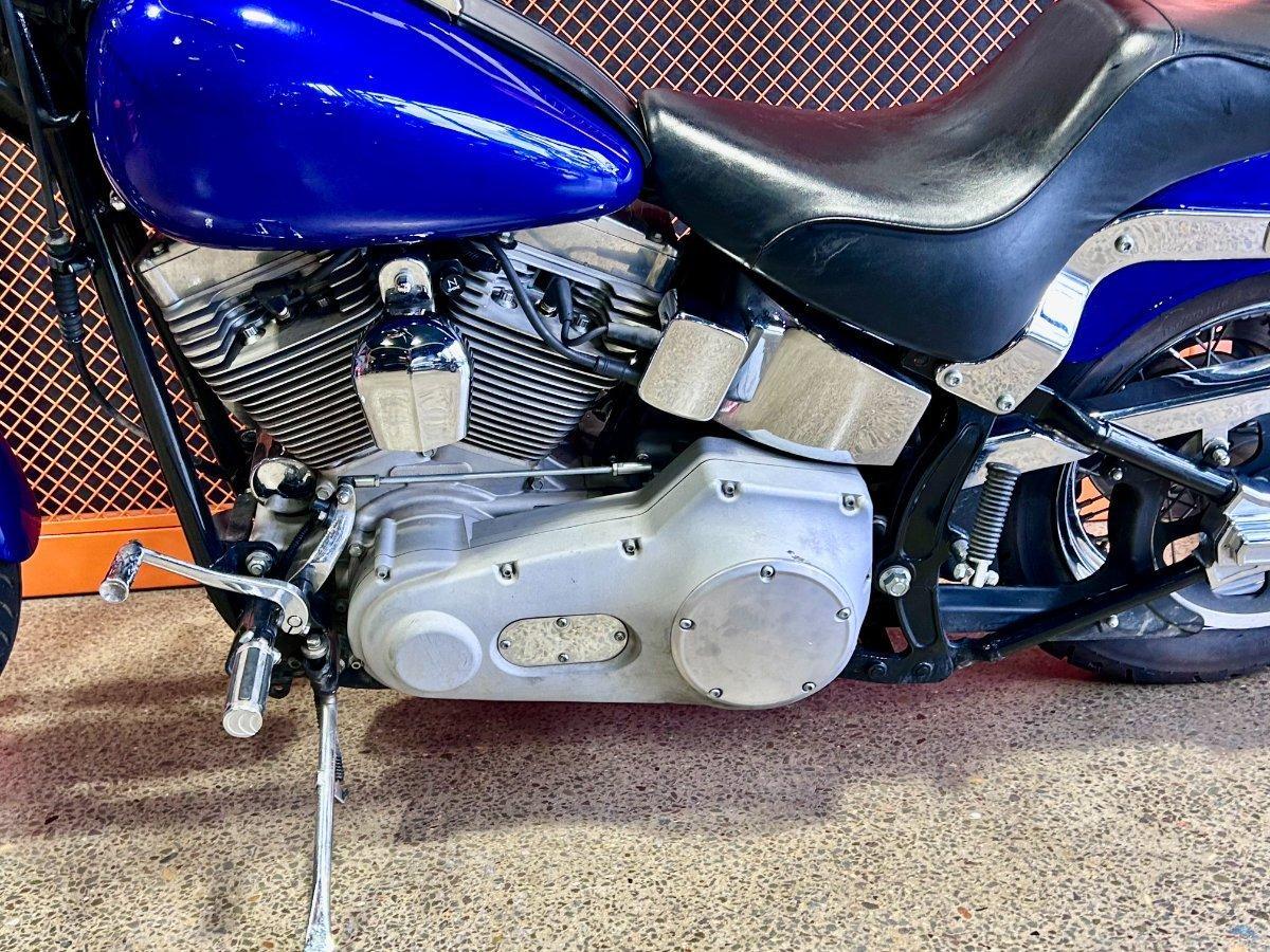 2004 HARLEY-DAVIDSON FXST SOFTAIL CRUISER