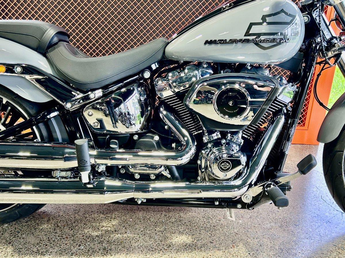 2026 HARLEY-DAVIDSON FXBR BREAKOUT (117) CRUISER