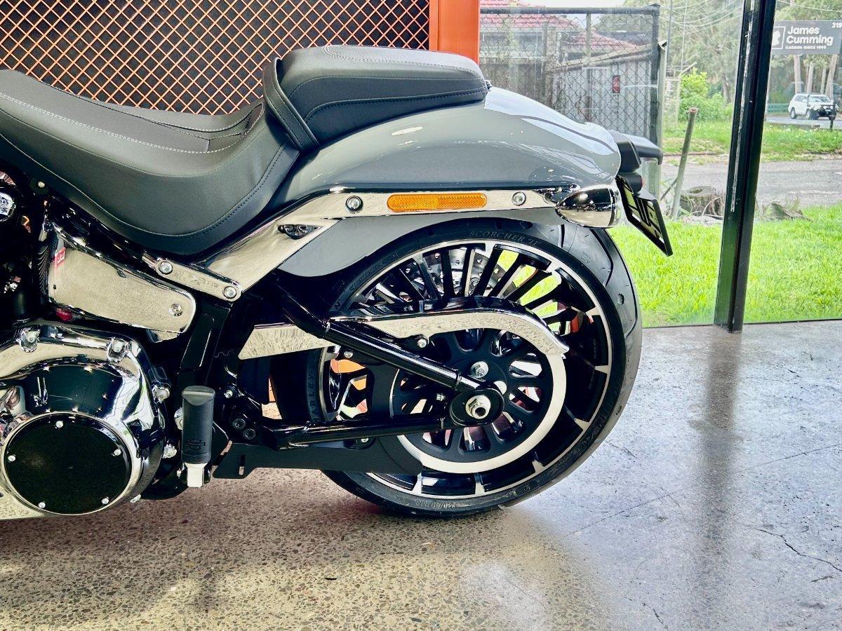 2026 HARLEY-DAVIDSON FXBR BREAKOUT (117) CRUISER