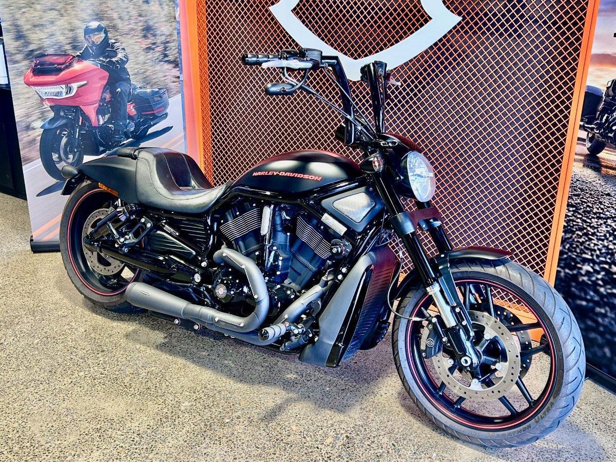 2013 HARLEY-DAVIDSON VRSCDX NIGHT ROD SPECIAL CRUISER