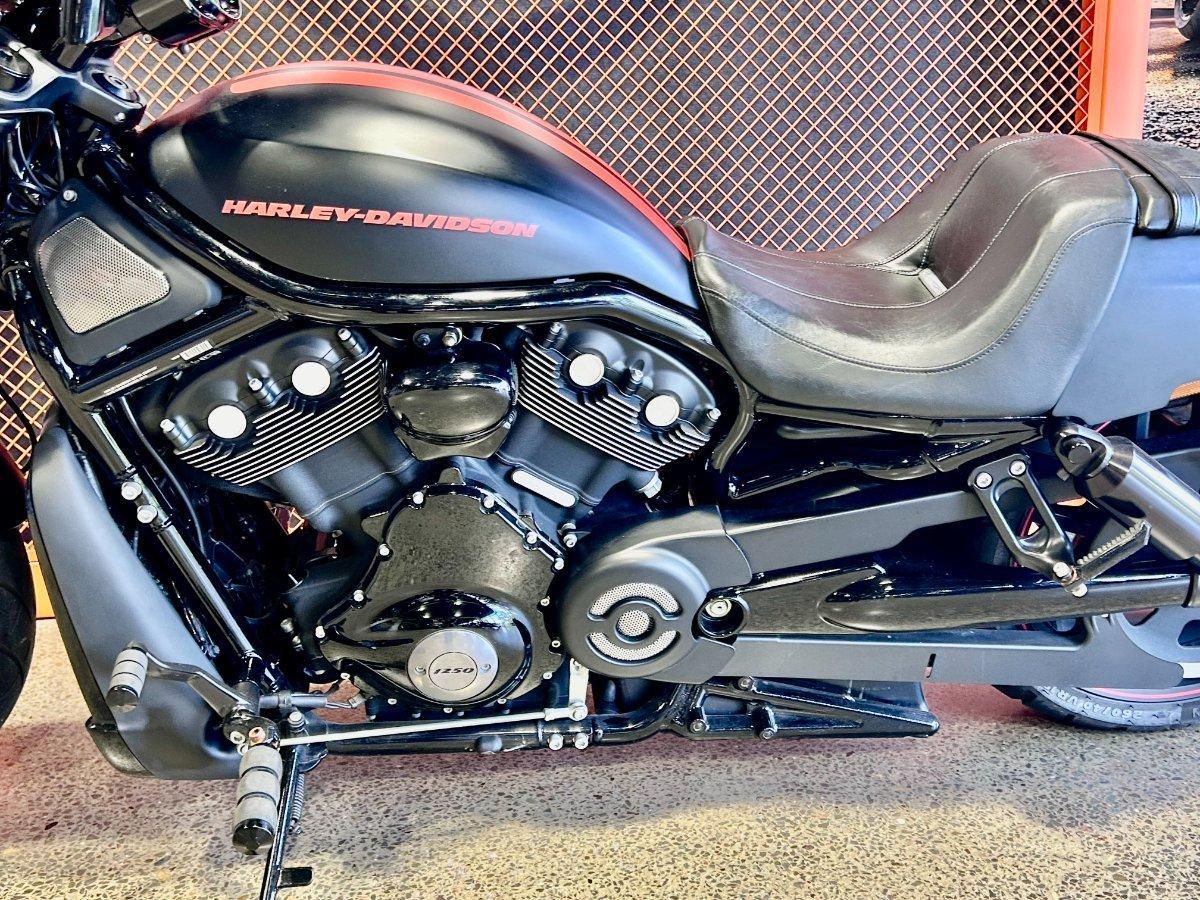 2013 HARLEY-DAVIDSON VRSCDX NIGHT ROD SPECIAL CRUISER