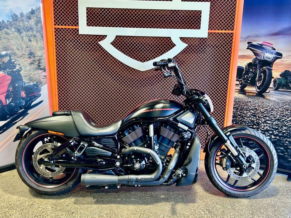 2013 HARLEY-DAVIDSON VRSCDX NIGHT ROD SPECIAL CRUISER