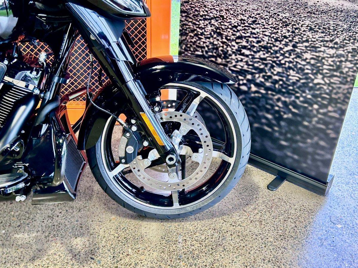 2026 HARLEY-DAVIDSON FLHX STREET GLIDE (117) CRUISER