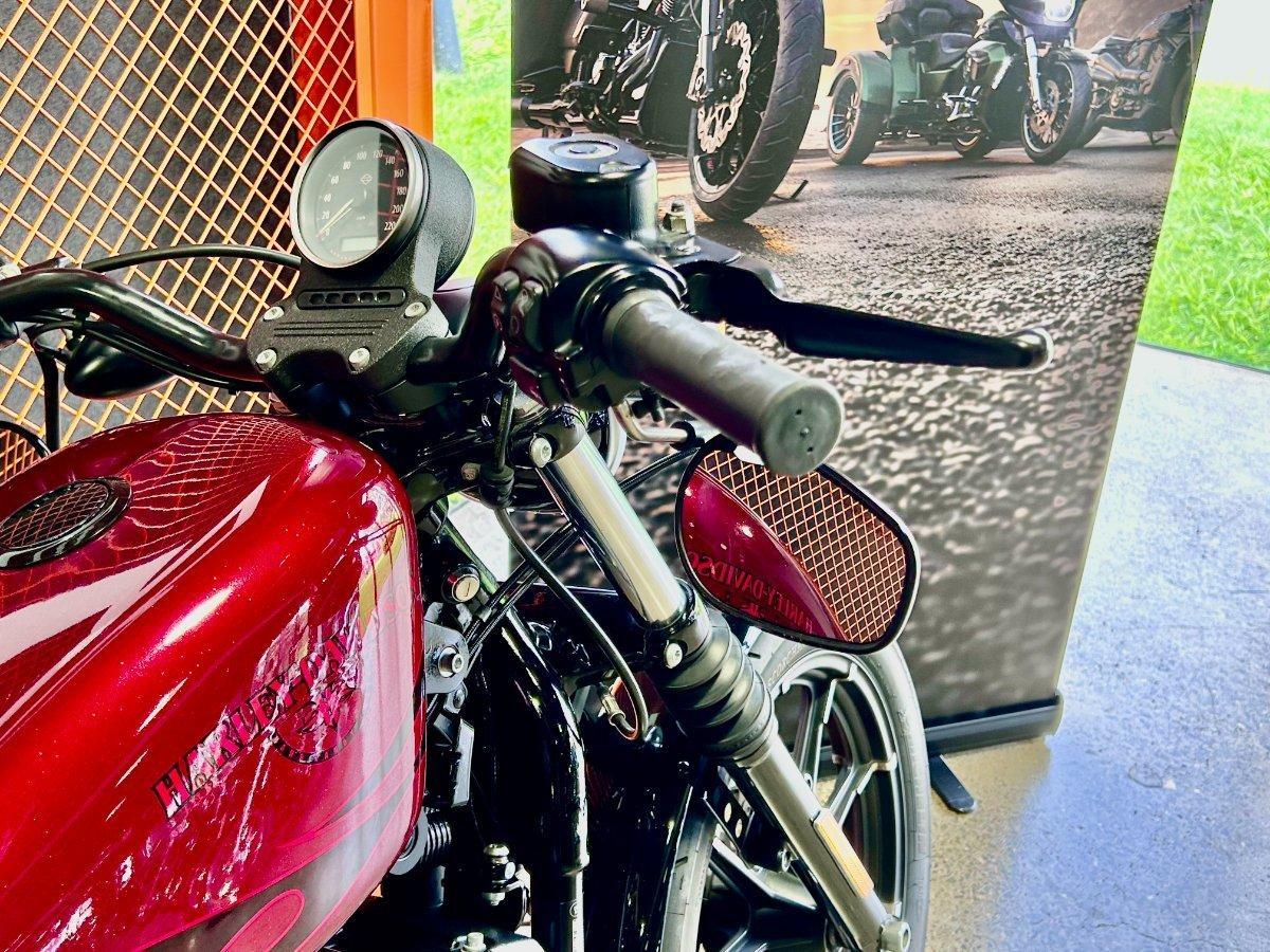 2018 HARLEY-DAVIDSON XL883N IRON 883 CRUISER